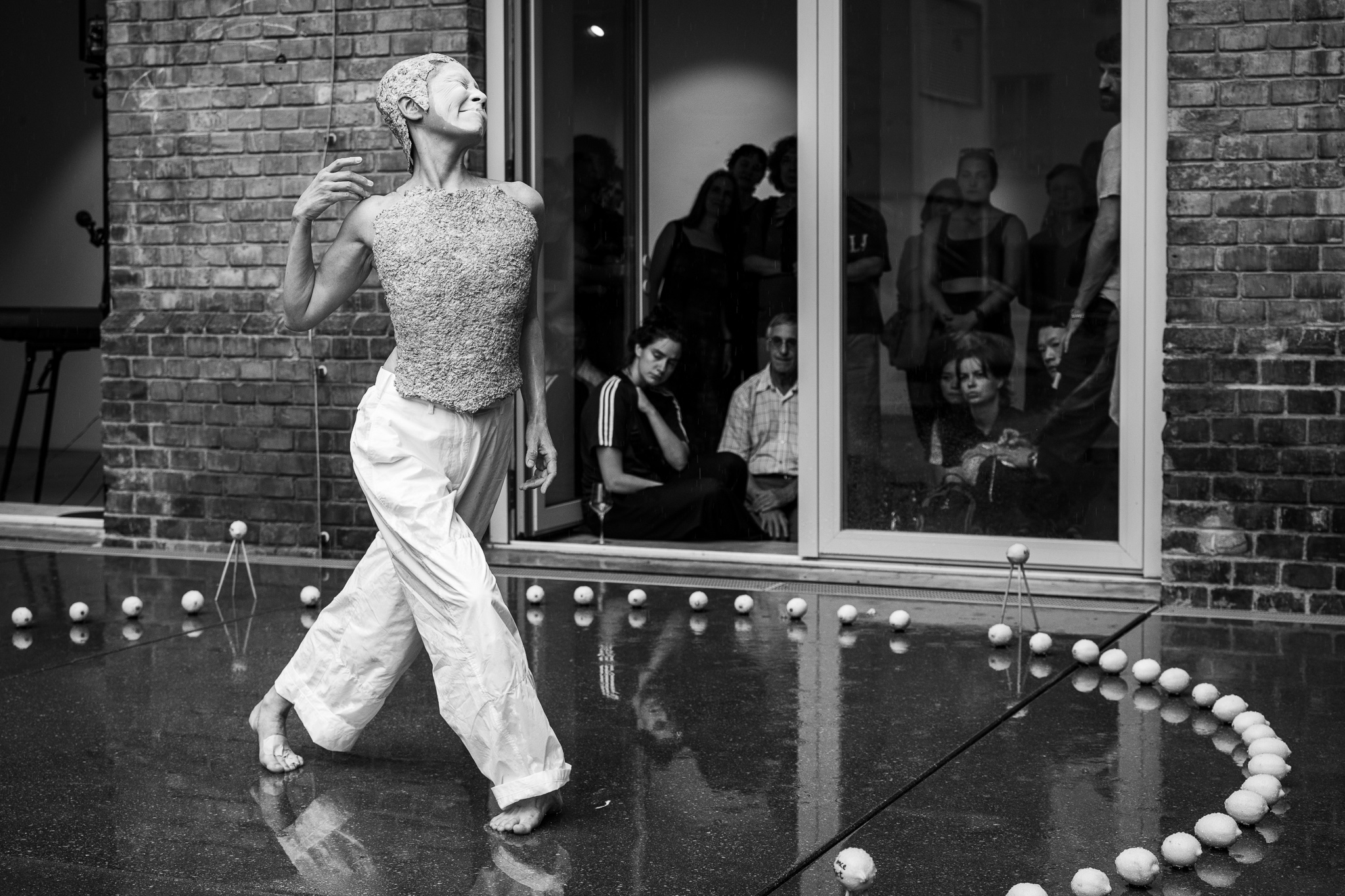 Akemi Takeya - L’s Uncanny - Impulstanz 2026 - Photo: H. Prochart