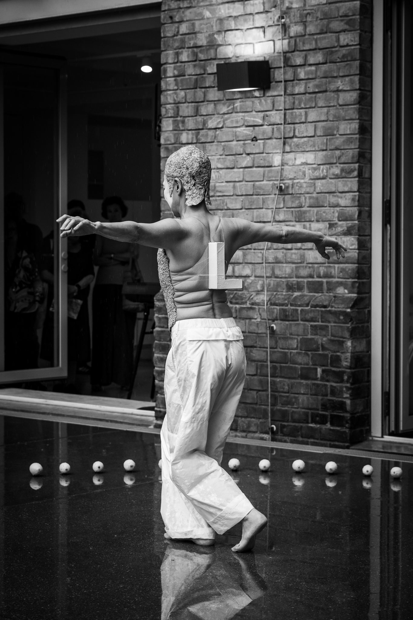 Akemi Takeya - L’s Uncanny - Impulstanz 2026 - Photo: H. Prochart